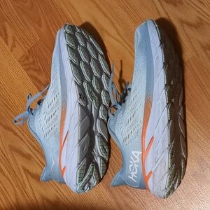 Hoka One One Clifton 8 Blue Fog Plein Air Running Shoe Women’s Size 10 D